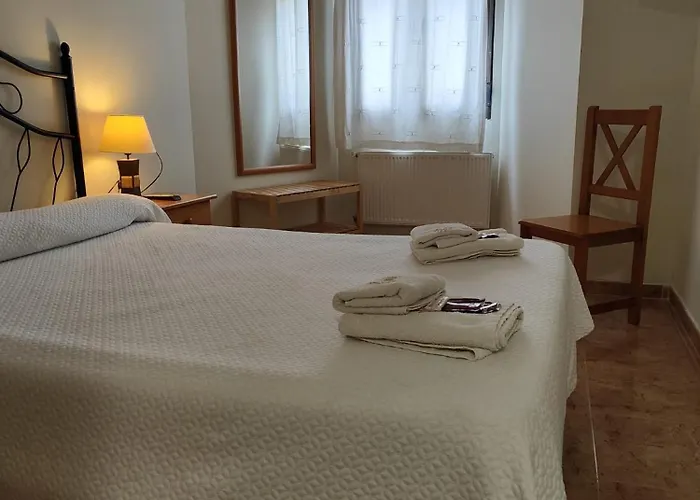 Hotel la Hoja***